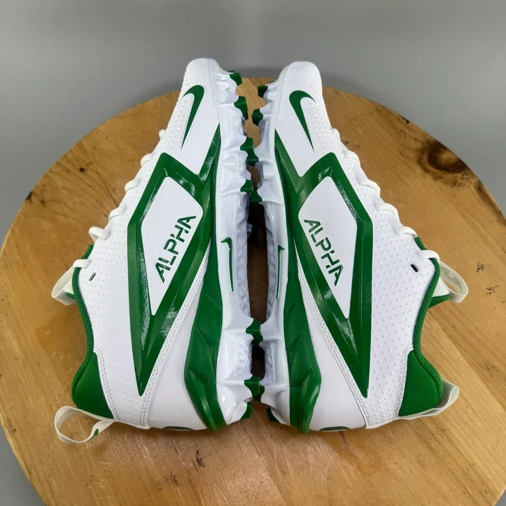 Nike Alpha Menace 4 Varsity Oregon Ducks PE Mens Size 10.5 Wide Football Cleats